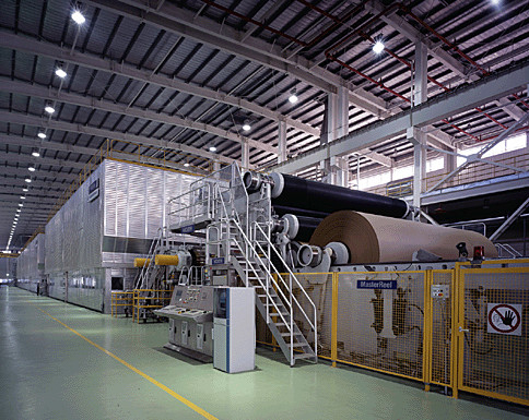 Kraftpapier-Duplex-Brett-Papier-Tunnel-bohrwagenrolle, die Hochleistung der Maschinen-50HZ macht