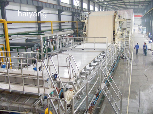 2400mm 100m/Min Kraft Paper Making Machinery für das Geriffelt
