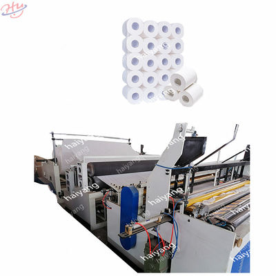 Automatisches Rückspulenriesiges Rollentoiletten-Seidenpapier, das Maschine herstellt