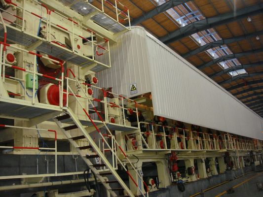Kundengebundene Tagesförderung 500Tons runzelte Karton-Papier-Herstellungs-Maschine