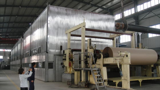 Überschüssige Kraftpapier-Herstellungs-Maschinen-Fertigungsstraße 5200mm runzelte die Wiederverwertung