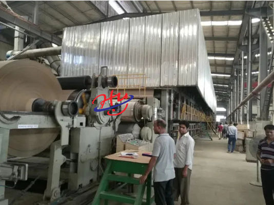 Mittlere Papierherstellungsmaschinen Kraftpapierflutmaschine 200m/Min 4000mm