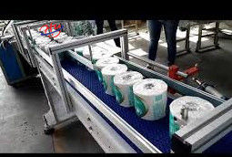 Rewinder Toilettenpapierherstellungsmaschine Automatisches Hochgeschwindigkeits-Rollenschneiden