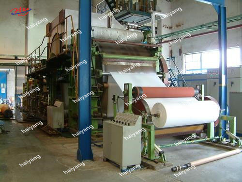 1800mm 10 Ton Per Day High Speed Toiletten-Seidenpapier, das Maschinerie verarbeitet